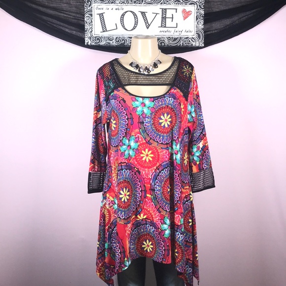 Calessa Tops - 🎁 Calessa Blouse NWT Size L 💗